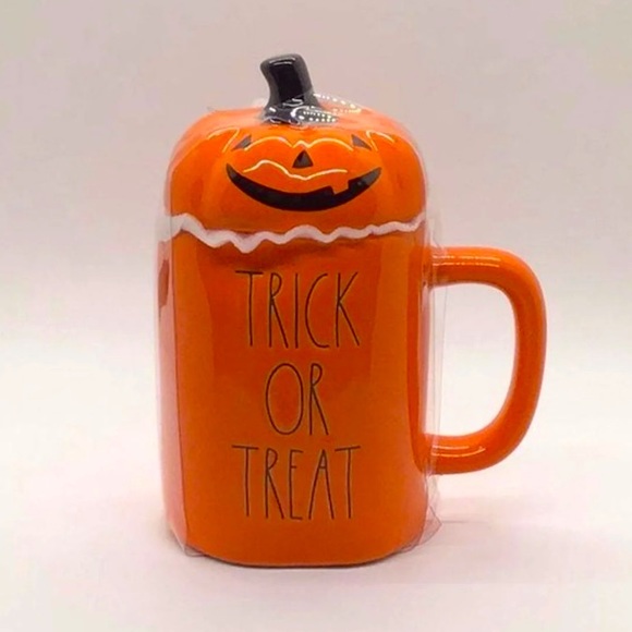 Rae Dunn Other - ☠️ Rae Dunn TRICK OR TREAT Mug with PUMPKIN jack-o-lantern Topper